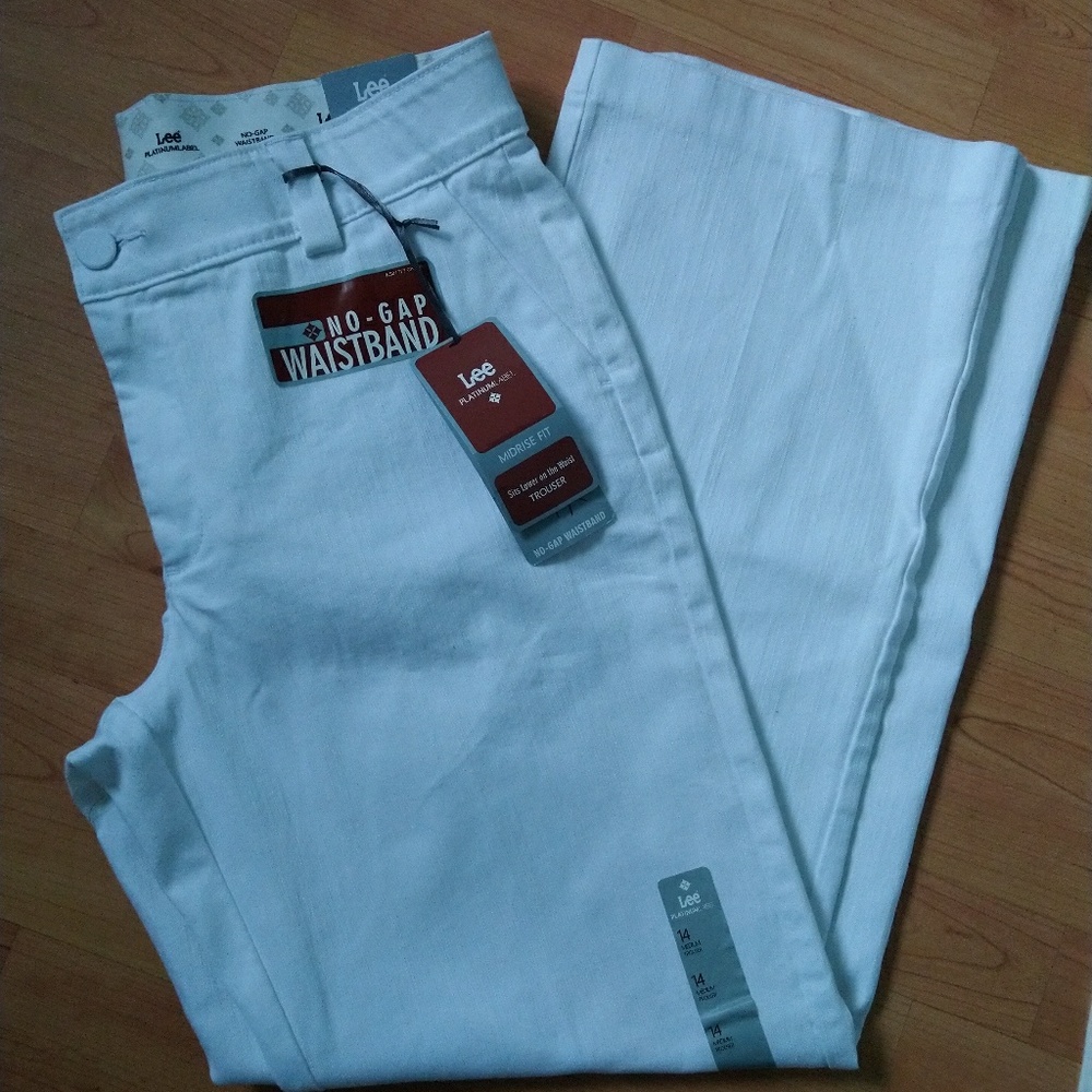 XX White Lee jeans